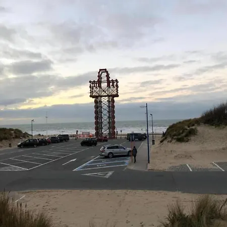 By The Beach, Cleaning Included * Koksijde